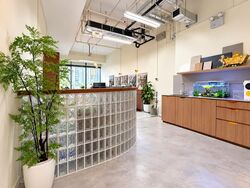 Woods Square (D25), Office #623503111